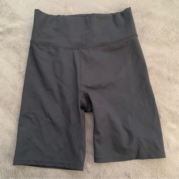 Madewell Pants - MWL Madewell Form High-Rise 7" Biker Shorts